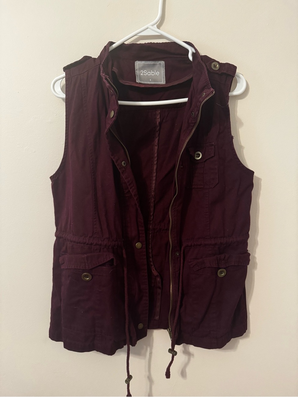 Able Women's Sleeveless Utility Vest - Burgundy
